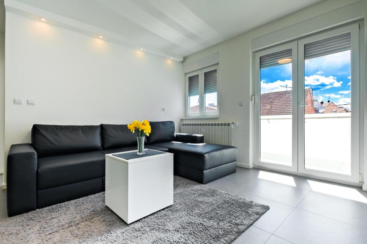 Apartment Zagreb, 0-24, Self Service Check-In, Free Parking Esterno foto