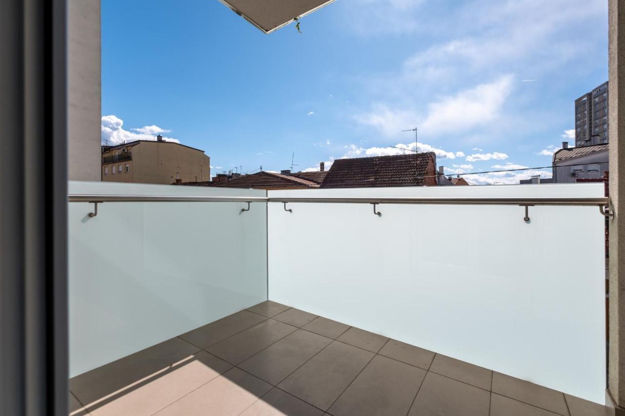 Apartment Zagreb, 0-24, Self Service Check-In, Free Parking Esterno foto