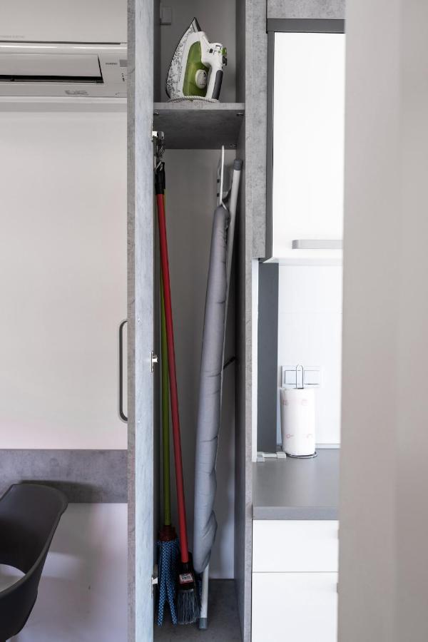 Apartment Zagreb, 0-24, Self Service Check-In, Free Parking Esterno foto